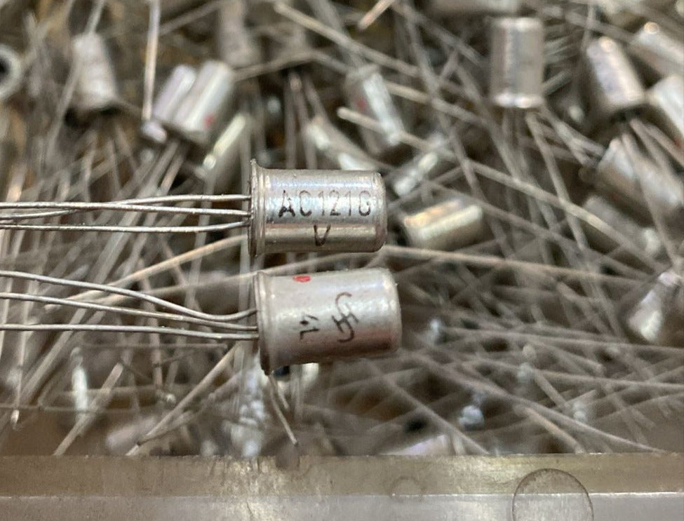 Transistor AC121 GERMANIO