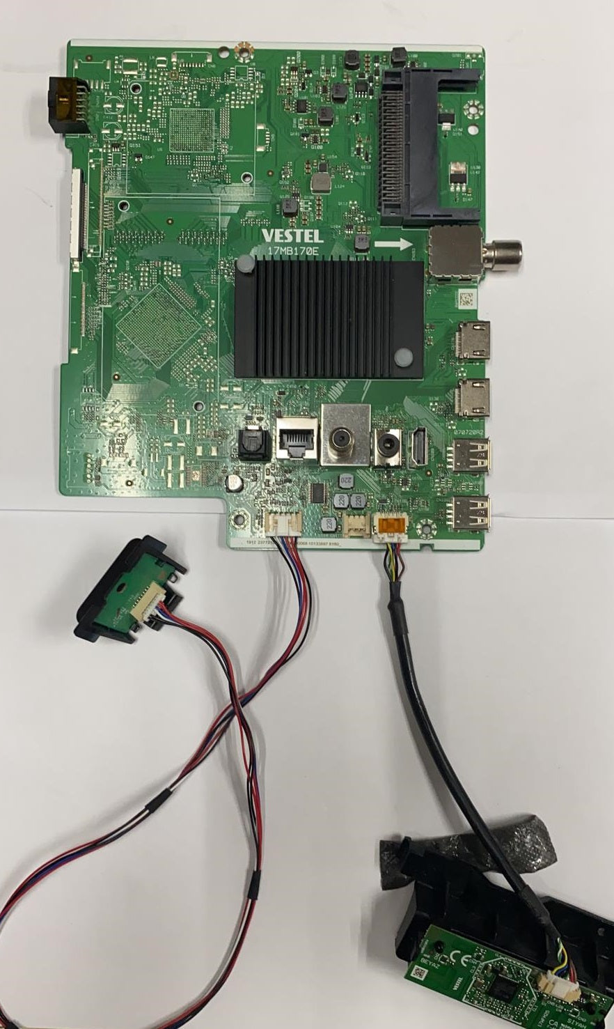 HITACHI VESTEL 17MB170E