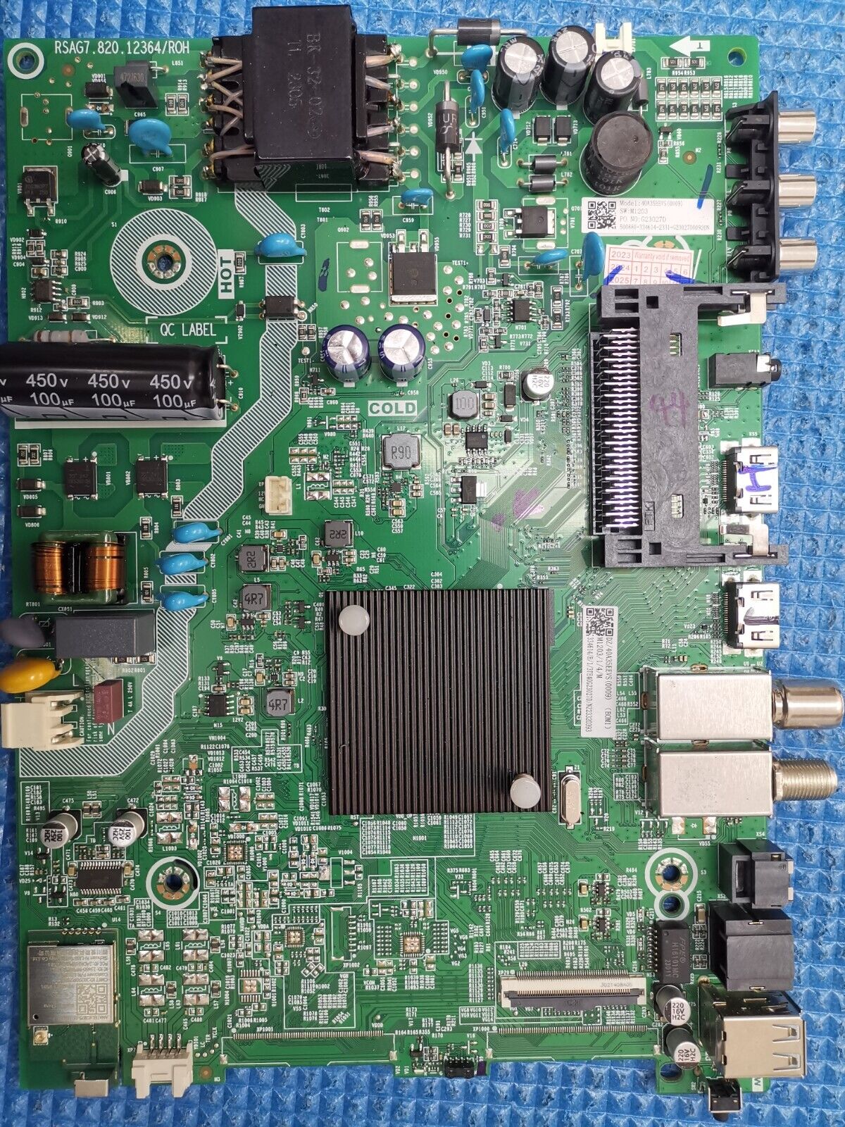 CARTE MERE RSAG7.820.8752/R0H Pour Tv Hisense H43B7100 EUR 40,00 - PicClick FR CARTE MERE RSAG7.820.8752/R0H Pour Tv Hisense H43B7100 EUR 40,00 - PicClick FR