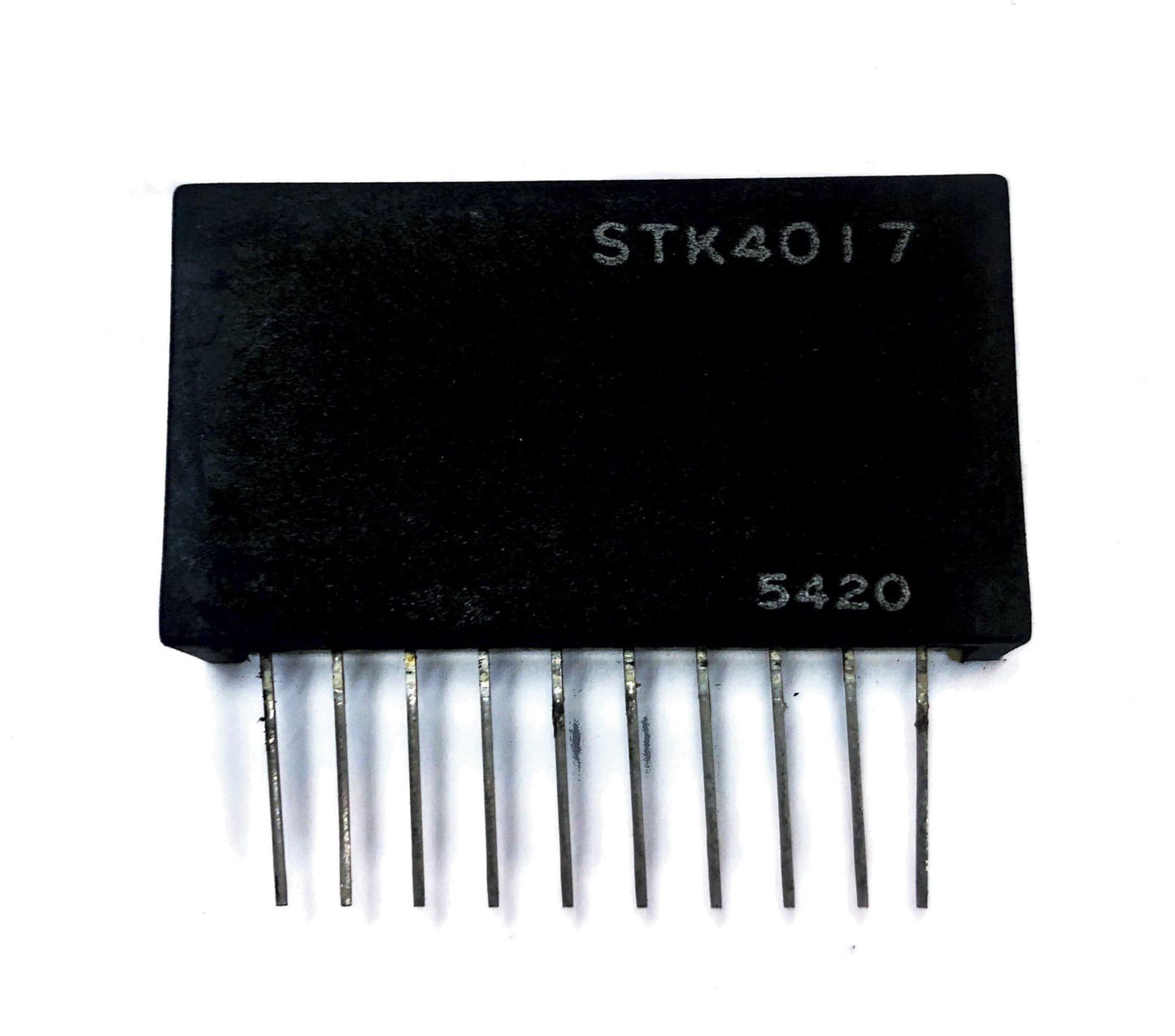 STK4017 Amplificatore