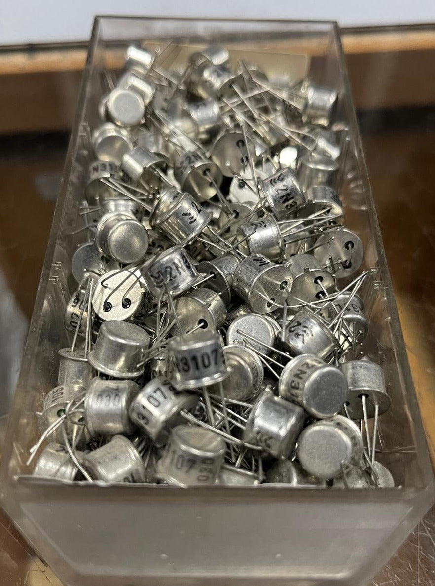 Transistor  2N3107