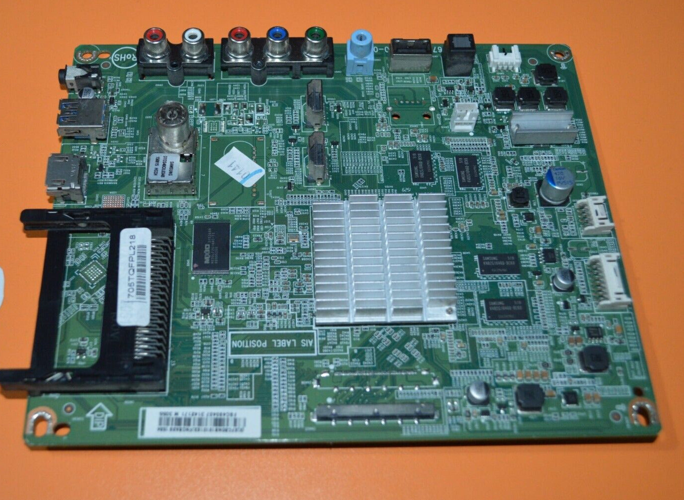 715G7673-M0E-000-005T  Scheda MADRE